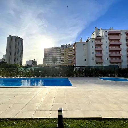 Praia Da Rocha Twins 2 With Pool By Homing *