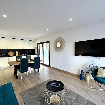Praia Da Rocha Twins 2 With Pool By Homing Apartment *
