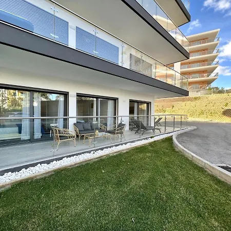 Praia Da Rocha Twins 2 With Pool By Homing *