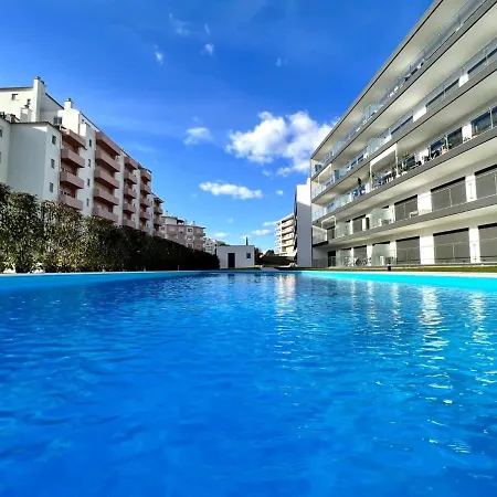 Praia Da Rocha Twins 2 With Pool By Homing Apartamento